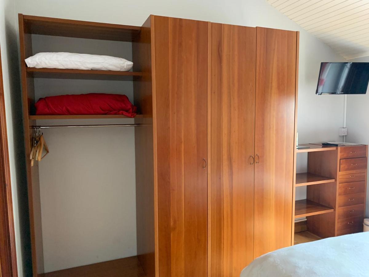 Lisheenanoran Beech Lodge B&B מראה חיצוני תמונה