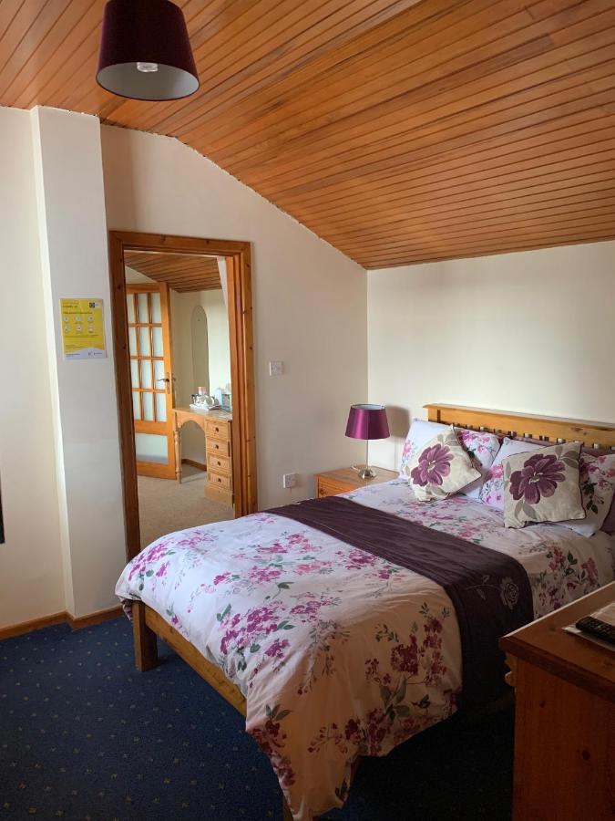 Lisheenanoran Beech Lodge B&B מראה חיצוני תמונה