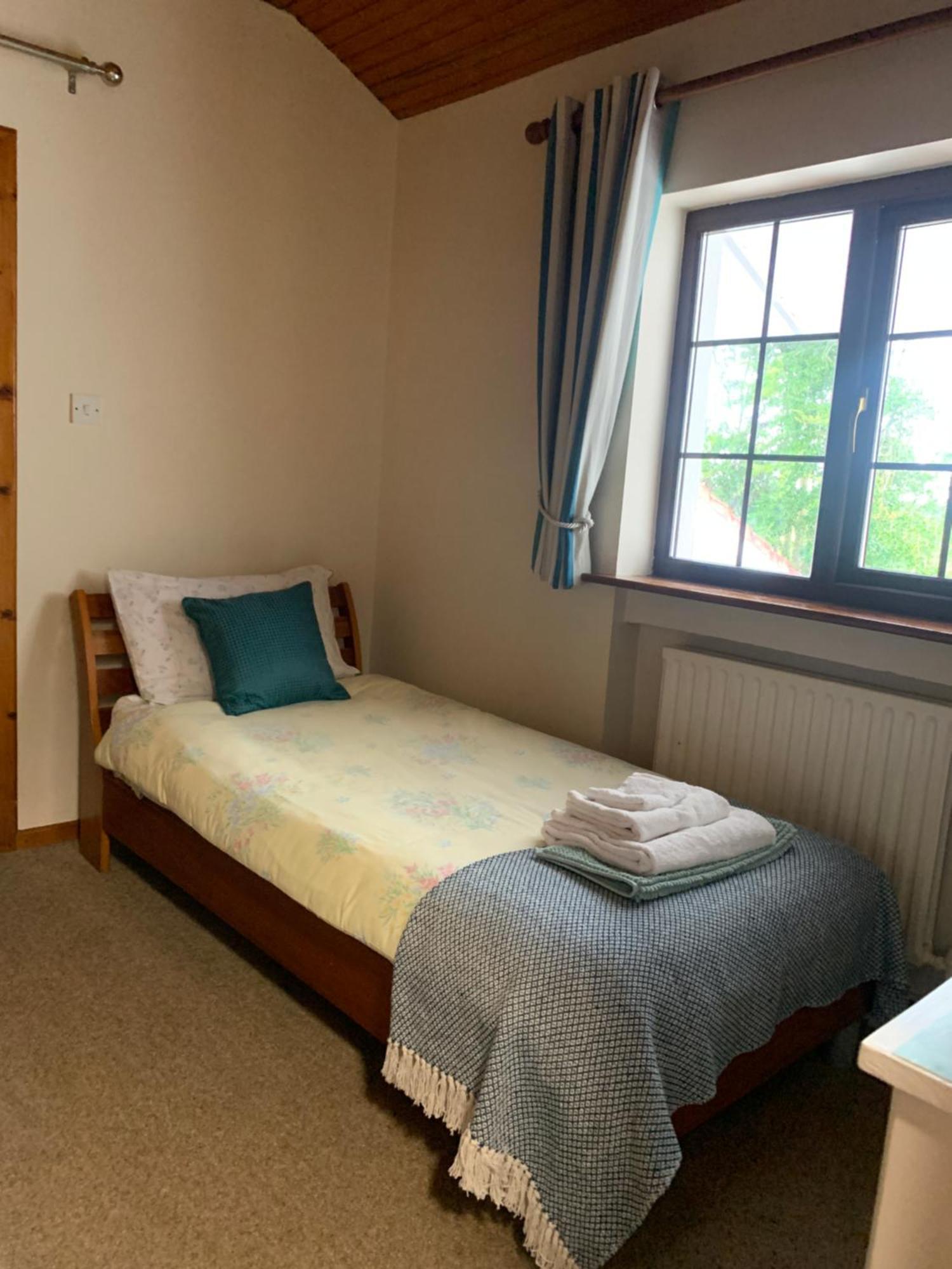 Lisheenanoran Beech Lodge B&B מראה חיצוני תמונה