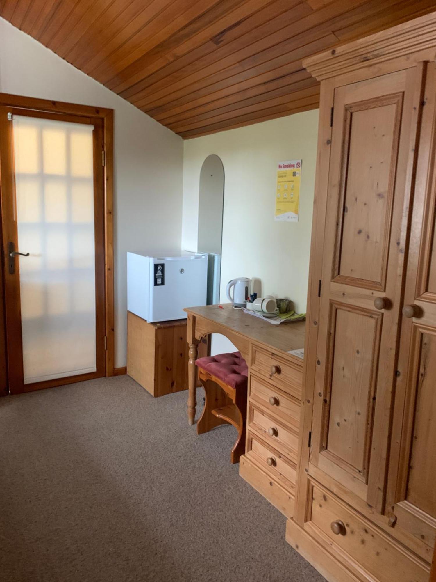 Lisheenanoran Beech Lodge B&B מראה חיצוני תמונה