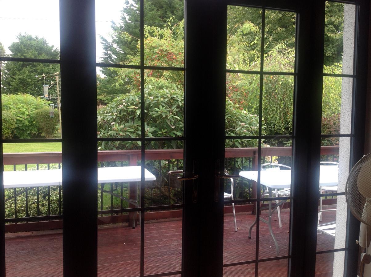 Lisheenanoran Beech Lodge B&B מראה חיצוני תמונה